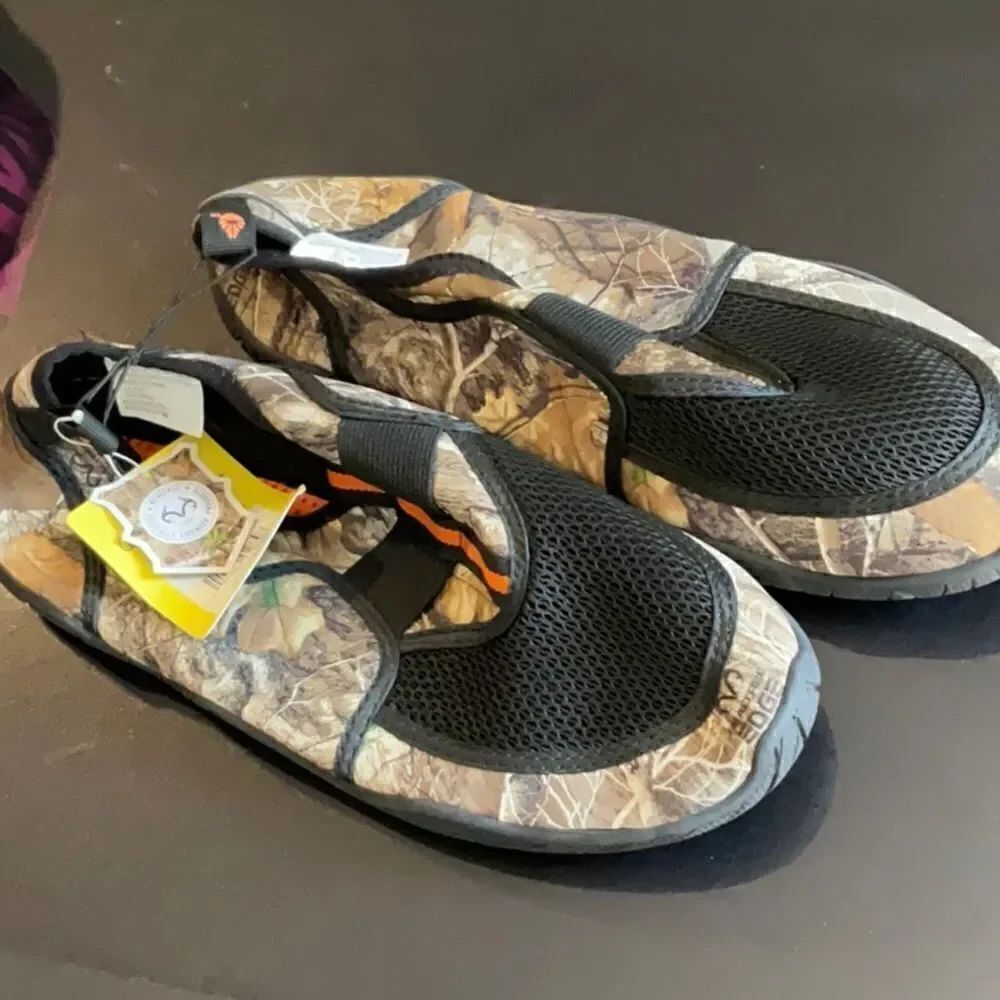 Take 50% OFF- Realtree Camo Men’s, Size-8D